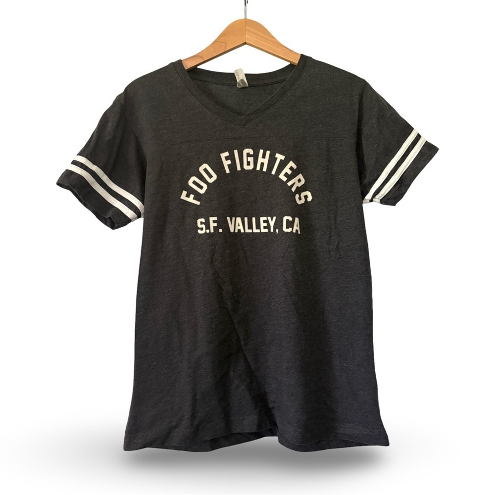 Foo Fighters SF Valley CA Vneck Shirt Size Medium